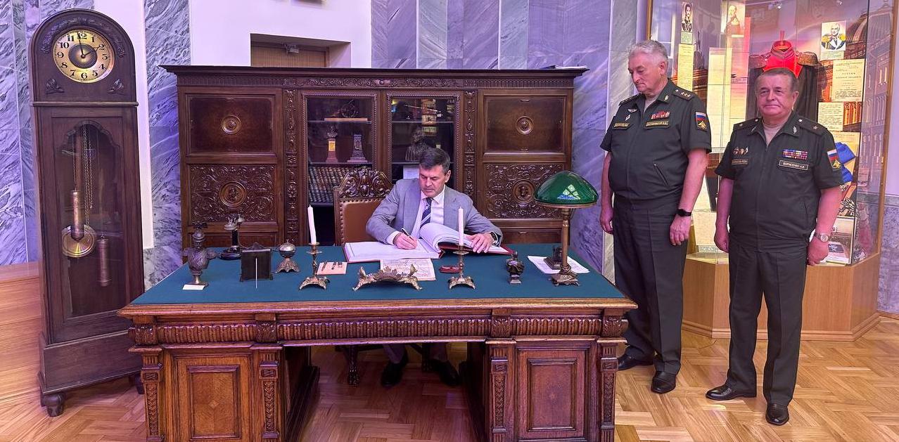 Президентская академия и Военная академия Генштаба ВС РФ  подписали соглашение о сотрудничестве