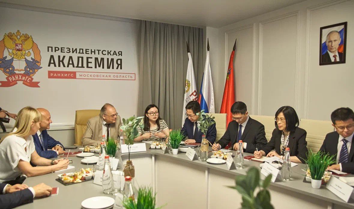 Московский областной филиал Академии подписал соглашение о сотрудничестве с Хубэйским университетом искусств и наук