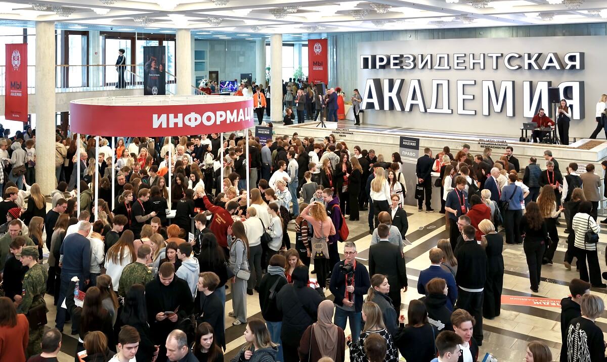 6 тысяч абитуриентов: в Академии прошел самый большой День открытых дверей