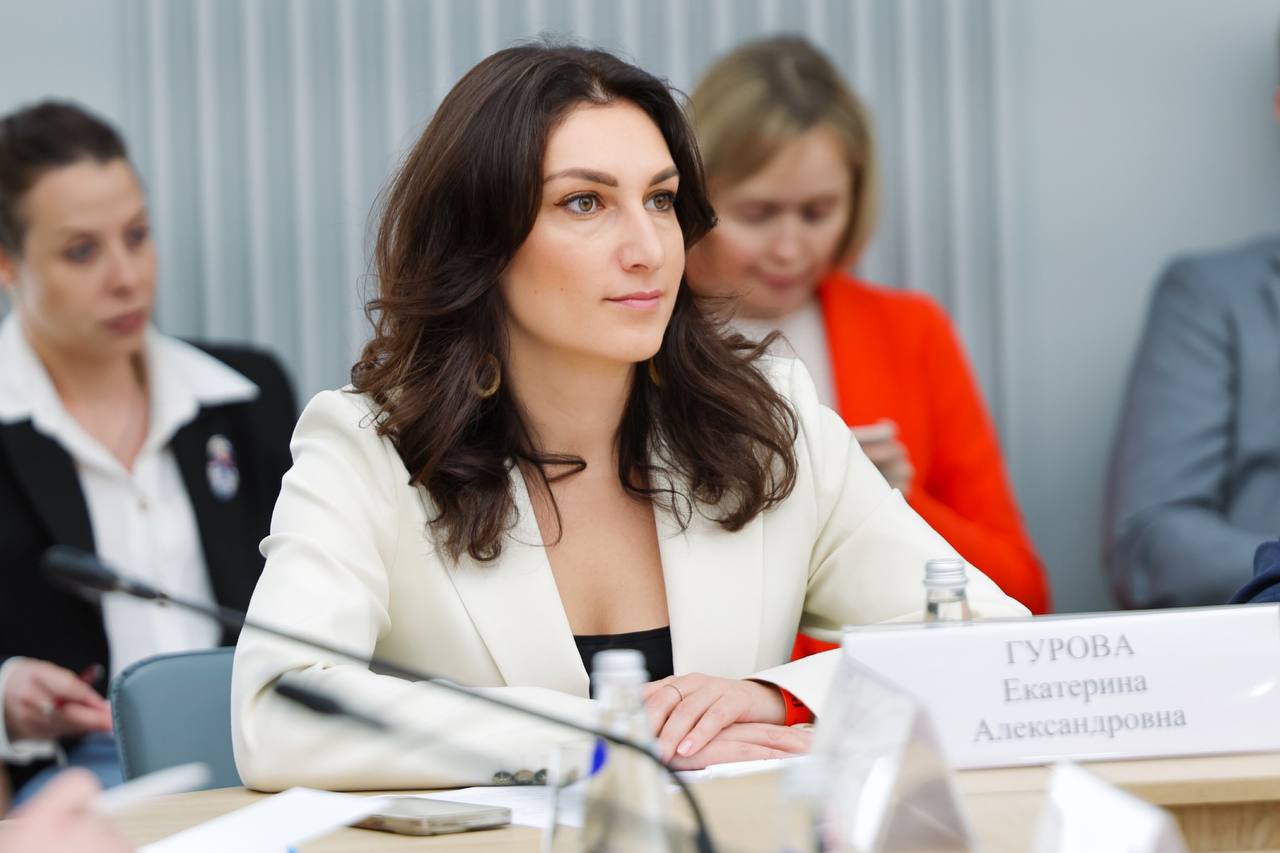 Декан Факультета дизайна и медиакоммуникаций   вошла в состав Коллегии Совета по разработке и продвижению нового российского стиля